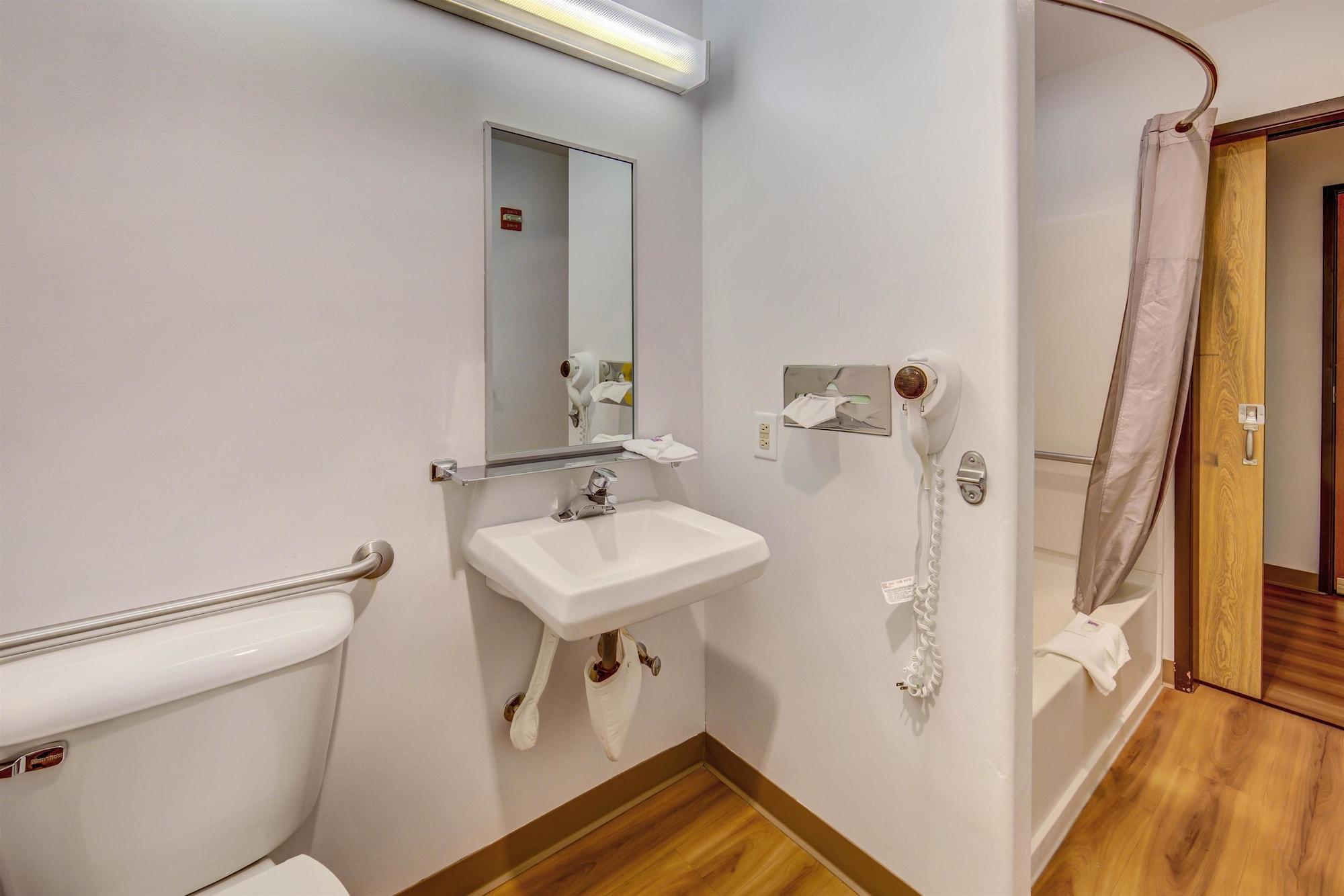 Motel 6-Sutherlin, Or Exterior photo